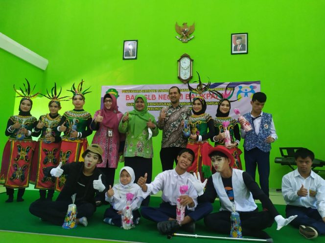 
SLBN Balikpapan Raih Penghargaan Sekolah Ramah Anak