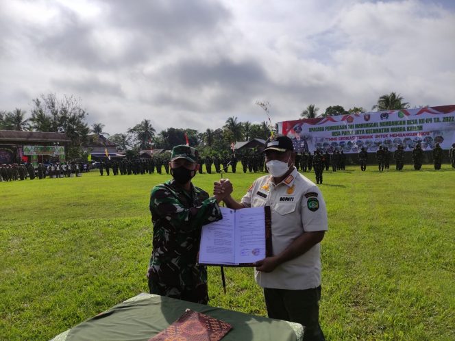 
Buka TMMD ke 114,  Edi Sebut Sinergitas Pemkab Kukar dan Kodim 0906/KKR