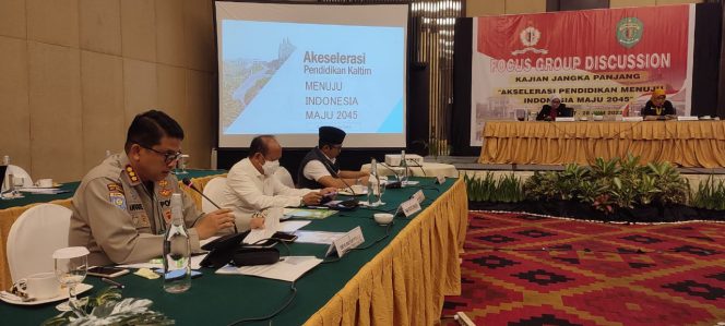 
Bersama Wali Kota Balikpapan, Dirbinmas Polda Kaltim Paparkan Kondisi Pendidikan Kaltim