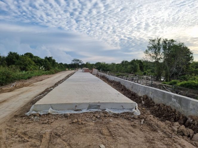 
Pemdes Tuana Tuha Inginkan Perbaikan Jalan Pendamaran Tuntas Tahun Ini