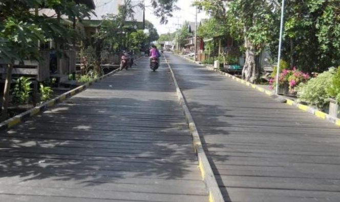 
Tampung Aspirasi Masyarakat, Sopan Sopian Anggarkan Dana Untuk Perbaikan Jalan di Desa Rebaq Rinding