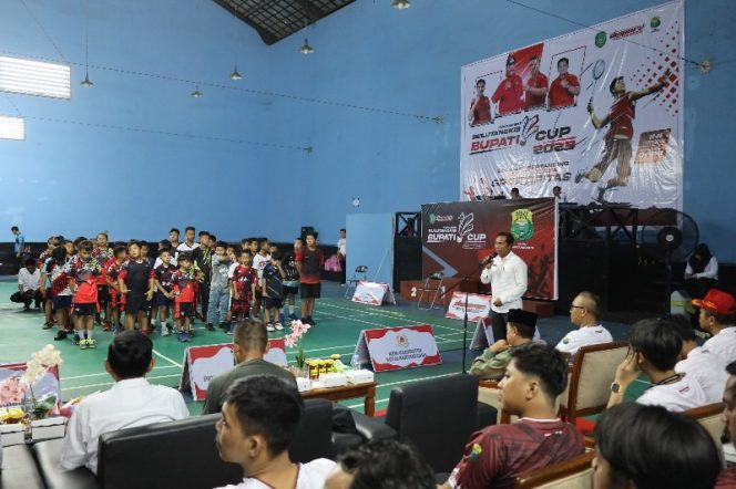 
Bupati Cup Bulutangkis Diikuti 445 Peserta