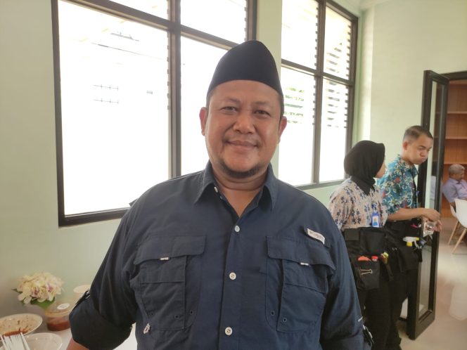 
Terjadi Kelangkaan BBM, Abdul Rasid Khawatir Harga Sembako Melonjak Tajam
