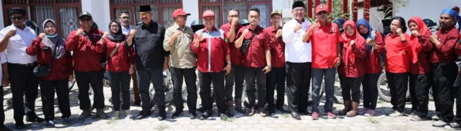 
11 Kecamatan di Marang Kayu Terima Bantuan Kendaraan Viar Untuk Atasi Sampah di Lingkungan
