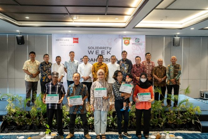 
SOLIDARITY WEEK:  “Mercure & ibis Samarinda donasikan Jaminan Kesehatan untuk Warga”