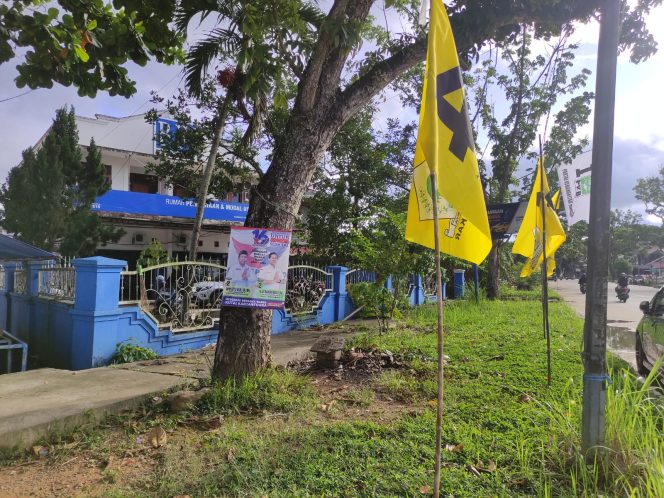 
Langgar Peraturan PKPU, Bawaslu Kukar Akan Tertibkan Algaka di Pohon dan Tiang Listrik