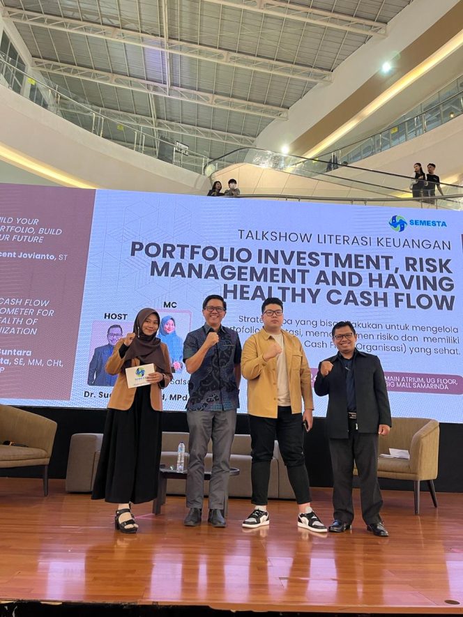 
Semesta Academy Mengedukasi Masyarakat Melalui Talk Show Literasi Keuangan di BIG Mall