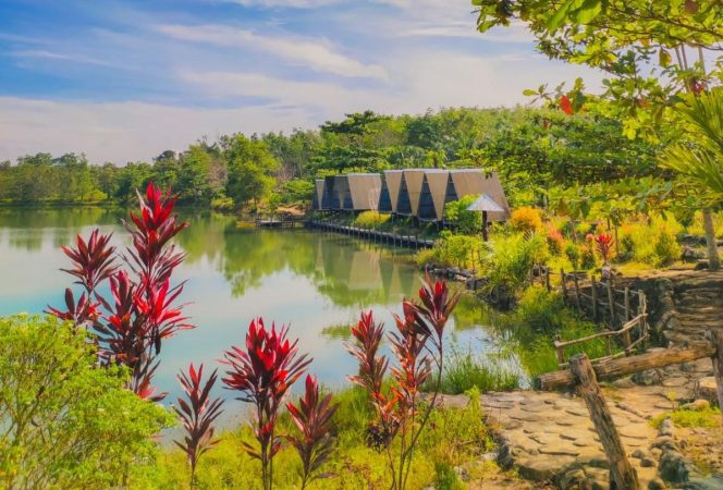 
Teks foto : Wisata Danau Kumbara (istimewa)