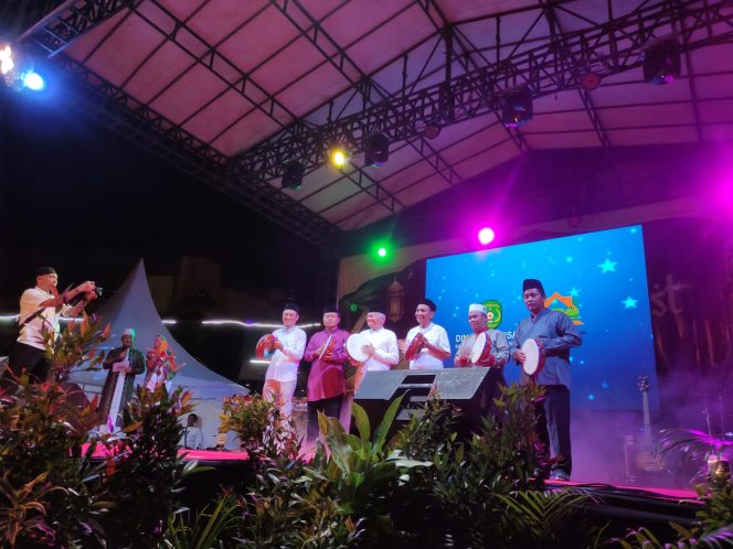 
Ramadhan Fest 2024 Ditutup Dengan Pembagian Hadiah Kepada Para Pemenang