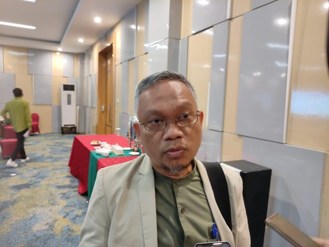 
Teks Foto : Sekretaris DP3A Kukar Hero Suprayetno (angga/okeborneo.com)