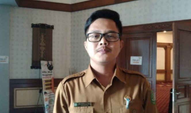 
Teks foto : Kades Muara Ritan Ardy Maroni (istimewa) 