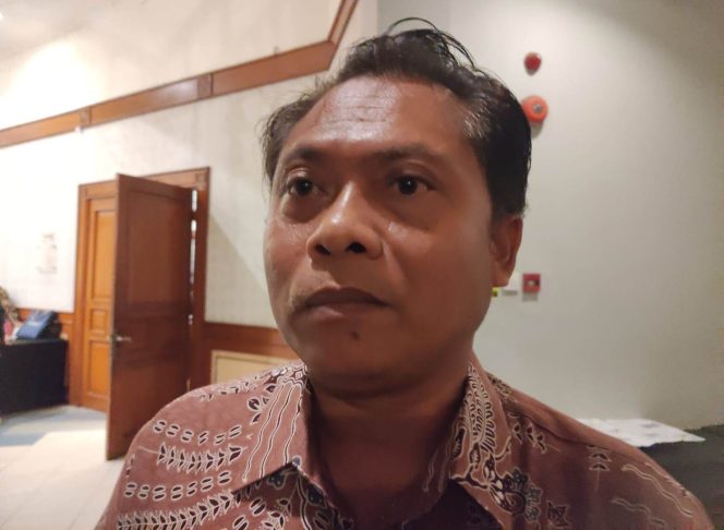 
Teks foto :  Plt Kadispar Kukar, Sugiarto (Angga/okeborneo.com) 