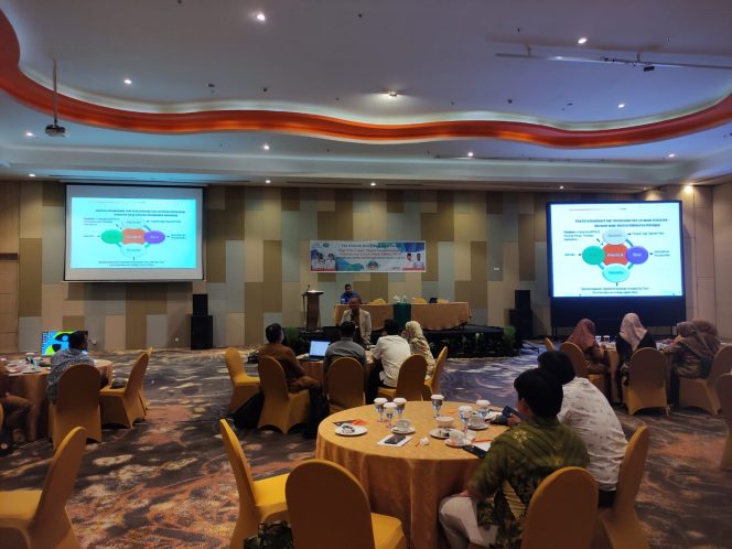 
Teks foto : Suasana Pelatihan Gugus Tugas Layak Anak (Angga/okeborneo.com) 