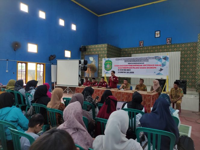 
Teks foto : Suasana Sosialisasi pendampingan sertifikasi halal (Angga/okeborneo.com) 