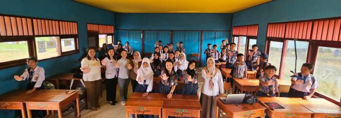 
Teks foto : Sosialisasi KTA (Istimewa/Sumber Foto : Kepala Bidang Perlindungan Perempuan dan Khusus Anak DP3A Kukar, Marhaini,) 