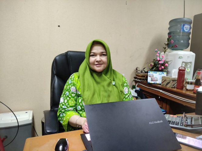 
Teks foto : Kepala Bidang (Kabid) PUG, PP, PSDGA DP3A Kukar, Chalimatus Sa’diah.