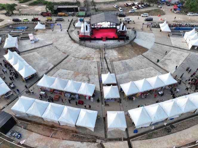 
Teks foto : Venue Dagang UMKM 