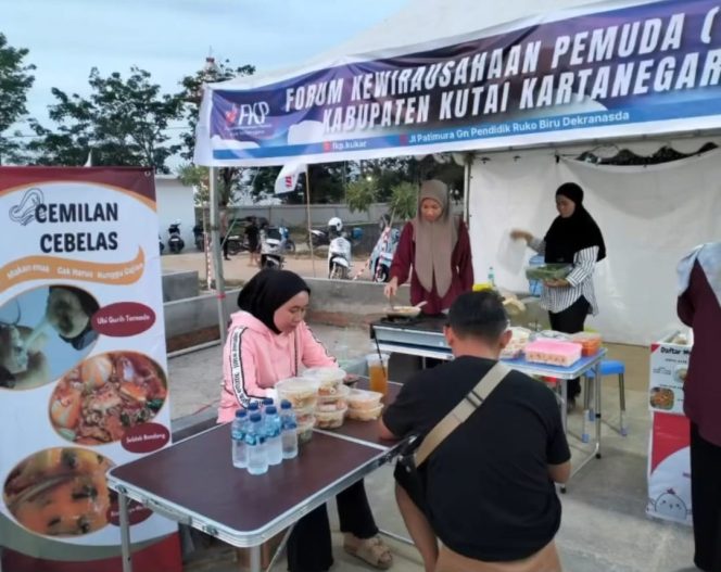 
Teks foto : salah satu peserta Dagang UMKM (istimewa) 
