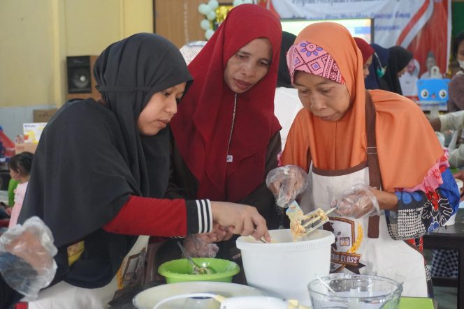 
DP3A Kukar Gelar Pelatihan Tata Boga di Kecamatan Loa Janan untuk Tekan Angka Stunting