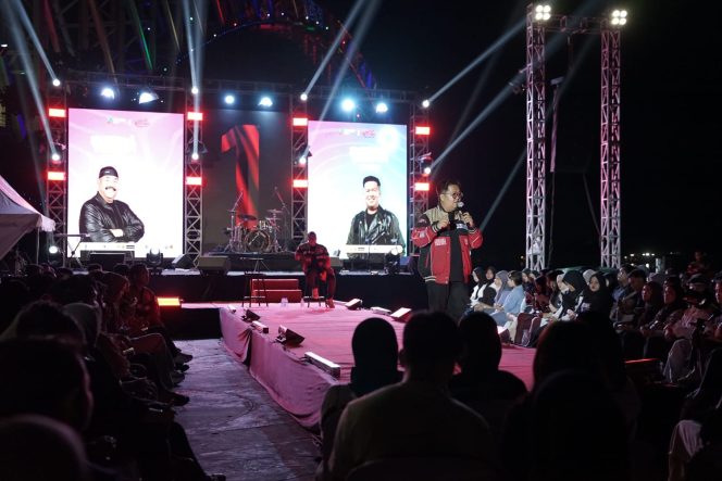 
Edi-Rendi Dapat Dukungan Pemuda di Temu Tawa Tenggarong, Komitmen Membangun Kukar