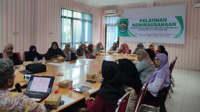 
Distransnaker Kukar Gelar 19 Pelatihan Keterampilan di 20 Kecamatan untuk Pencari Kerja dan Anak Muda