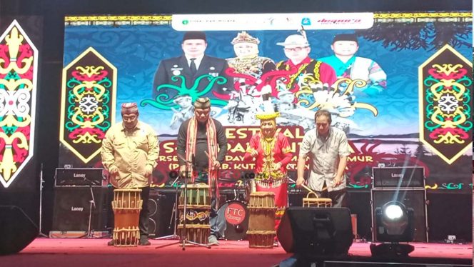 
Penutupan Festival Seni dan Budaya Persekutuan Dayak Kalimantan Timur (PDKT) 2024. (Rizka/Okeborneo)
