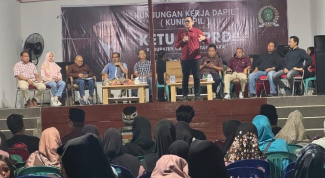 
Ketua DPRD Kukar Junaidi Prioritaskan Pembangunan Infrastruktur di Desa Rapak Lambur