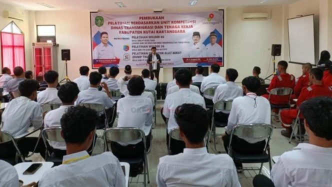 
Pemkab Kukar Perkuat SDM Lokal melalui Pelatihan Kompetensi Tenaga Kerja