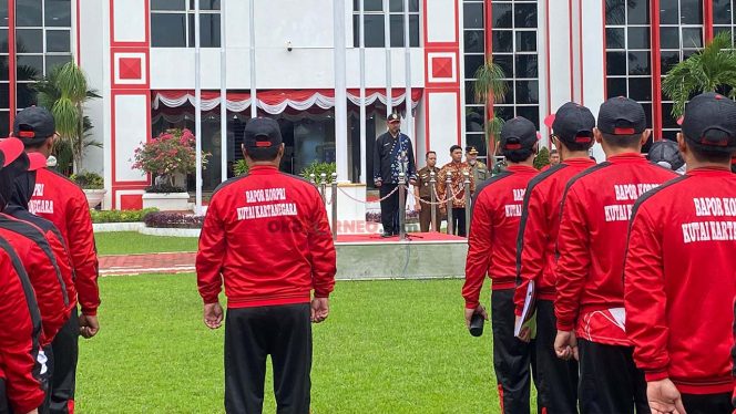 
Pelepasan Kontingen Kukar untuk PORPROV KORPRI III/2024 Kaltim. (Rizka/Okeborneo)