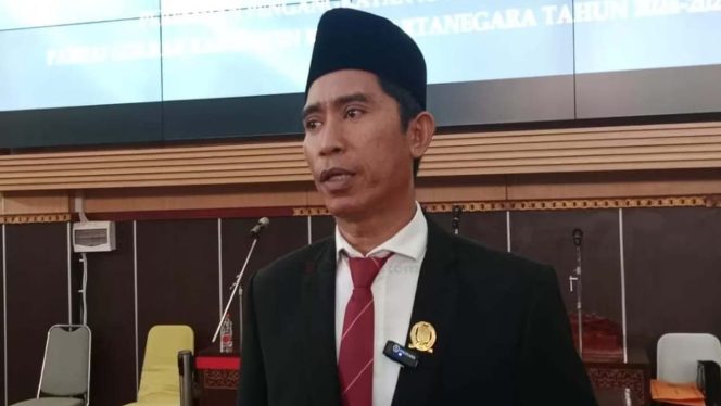 
Wakil Ketua DPRD Kukar Dorong Pengembangan Potensi dan Infrastruktur di Dapil V