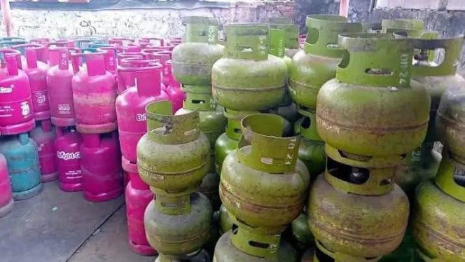 
Kelangkaan LPG 3 Kilogram di Kukar Picu Lonjakan Harga, Pedagang Keluhkan Sulitnya Stok