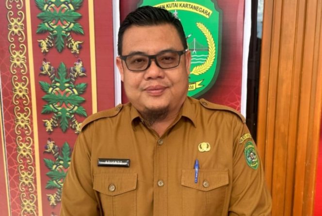 
Teks foto : Kepala DPMD Kukar, Arianto