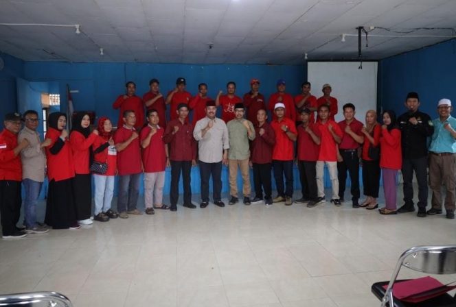 
Bupati Edi Lantik Pengurus KTNA Kembang Janggut, Dorong Pembaruan Data dan Aksi Nyata