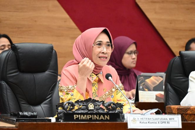 
Ketua Komisi X DPR RI Mengecam Aktivitas Tambang Ilegal di Hutan Pendidikan Universitas Mulawarman