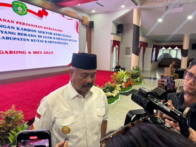 
Teks Foto : Bupati Kukar Edi Damansyah (Angga/okeborneo.com) 