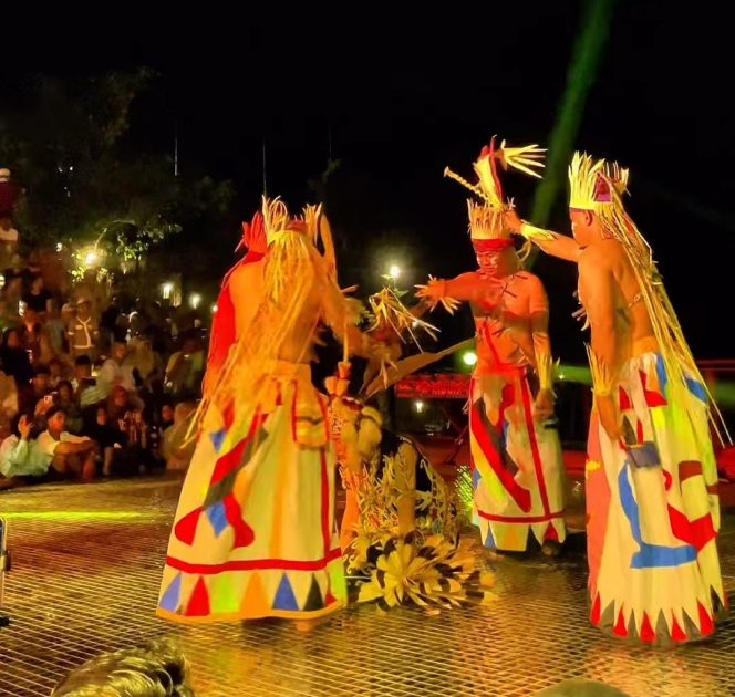 
Kukar Tampil di Obelix Sea View Yogyakarta, Perkenalkan Seni Budaya dan Produk UMKM ke Wisatawan Nasional