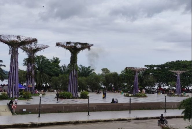 
Taman Kota Raja Disiapkan Jadi Pusat Rekreasi, UMKM, dan Pertunjukan Seni di Tenggarong