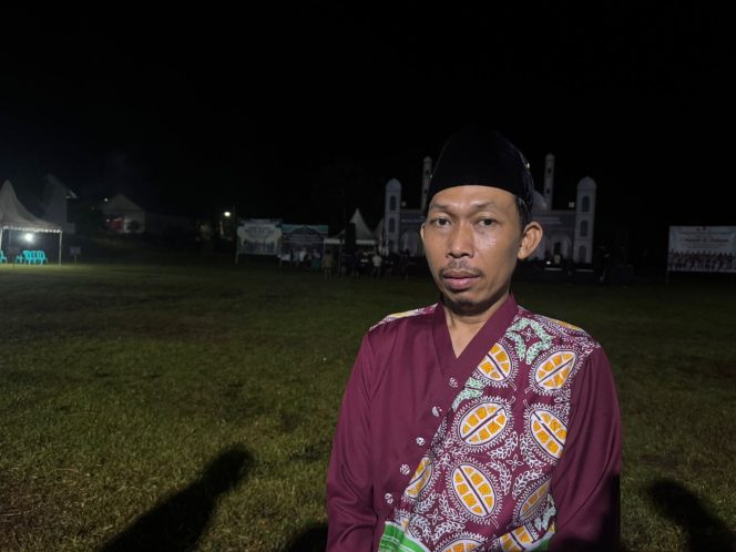 
Kades Rapak Lambur Fokus pada Pembinaan Keagamaan: “Masyarakat Perlu Dikenalkan dengan Ilmu Al-Qur’an”