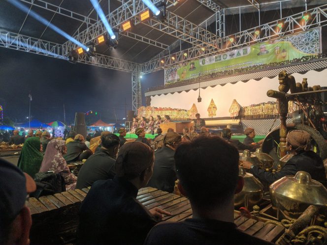 
Semarak Budaya Warnai Puncak Peringatan 45 Tahun Desa Bukit Raya