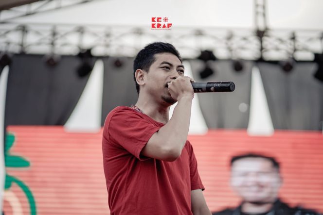 
Teks foto : Plt Ketua Ekraf Kota Bangun Fery Sulistyo (angga/okeborneo.com) 