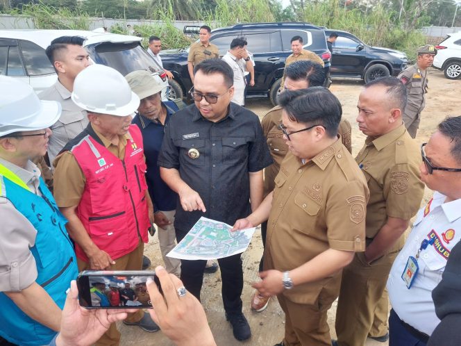 
Bupati Kukar Tinjau Rencana Lokasi Pembangunan Bioskop, Dua Titik Masuk Kajian Teknis