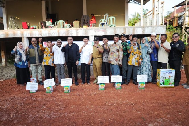 
Bupati Kukar Dorong Modernisasi Pertanian di Desa Mulawarman