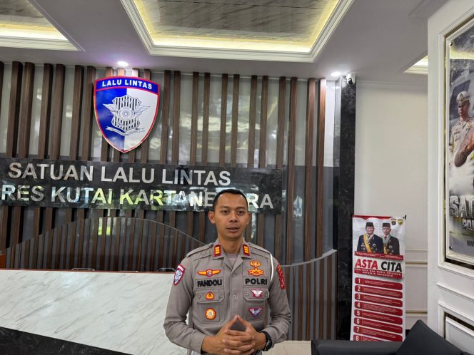 
 Makin Marak Penipuan SIM Online, Satlantas Kukar Ingatkan Masyarakat Jangan Tergiur Jalan Pintas