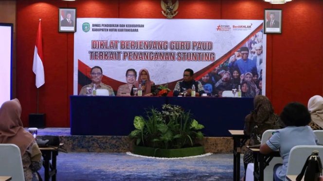 
Guru PAUD di Kukar Dibekali Pengetahuan Cegah Stunting Lewat Diklat Berjenjang