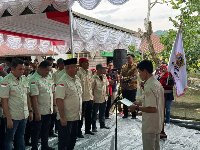 
Edi Damansyah Kembali Pimpin KTNA Kukar 2025-2030, Bupati Aulia: Mitra Strategis Pemerintah di Sektor Pertanian