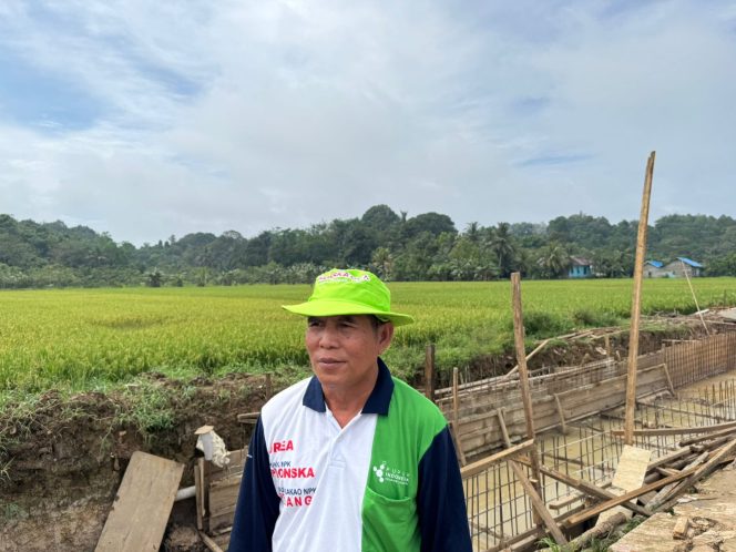 
Gapoktan Mangkurawang Apresiasi Pembuatan Jalan Usaha Tani, Harapkan Program Berlanjut