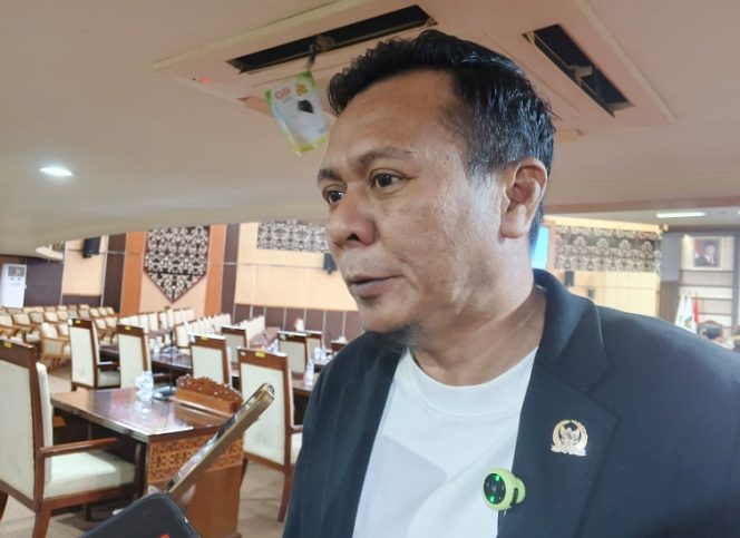 
Ketua Badan Pembentukan Peraturan Daerah (Bapemperda) DPRD Kukar, Johansyah. (Angga/okeborneo.com)