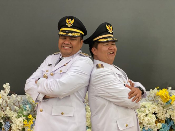 
Bupati Kukar Aulia Rahman Basri dan Wakil Bupati Rendi Solihin. (Istimewa)