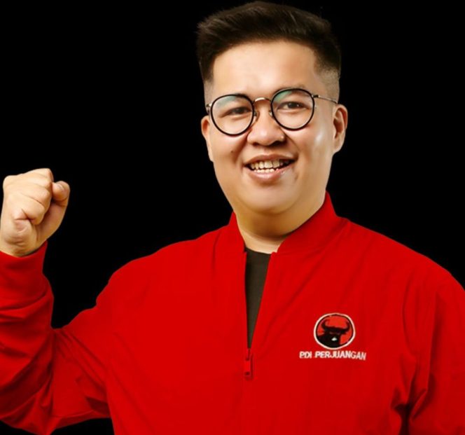 
DPC PDIP Kukar Resmi Miliki Nahkoda Baru, H. Rendi Solihin Ditunjuk sebagai Ketua