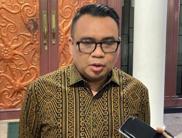 Bupati Kutai Kartanegara Aulia Rahman Basri. (angga/okeborneo.com)